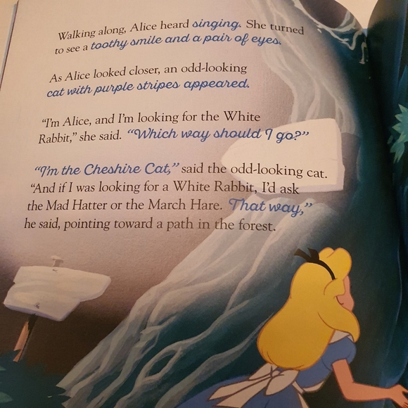 Disney Books x 5 - Picture 7 of 8